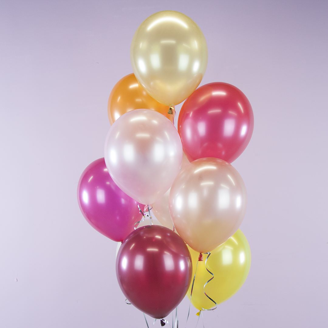 Фонтан из 9 шаров с гелием