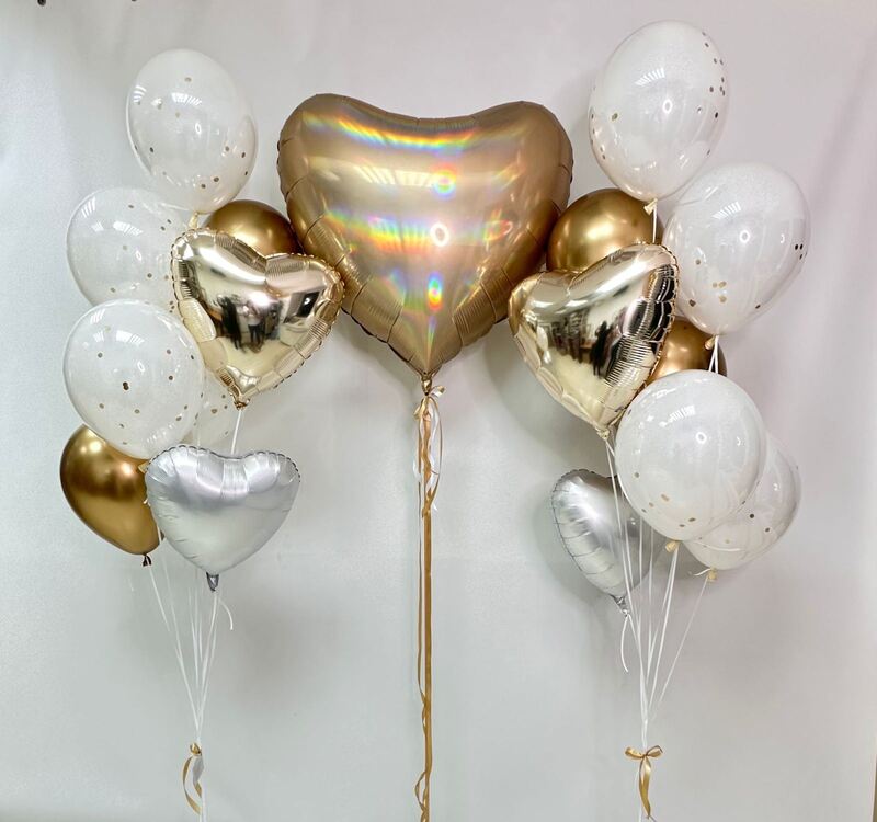 Набор воздушных шаров белые и золотые