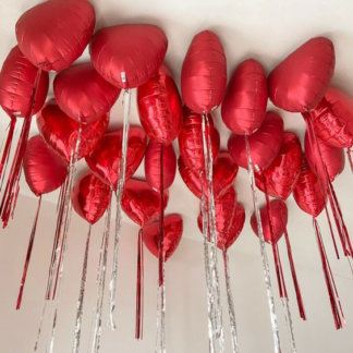 Шары красные сердца под потолок 25 штук