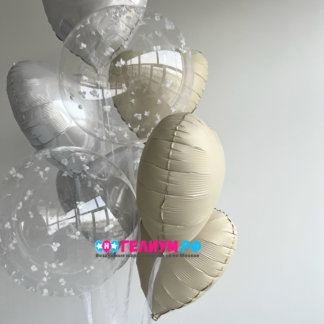 Фонтан шаров белых и бежевых с Bubble