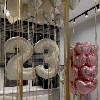 Набор шаров с цифрами и шарами под потолок