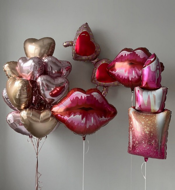 Шары сердца для девушки розовые и красные