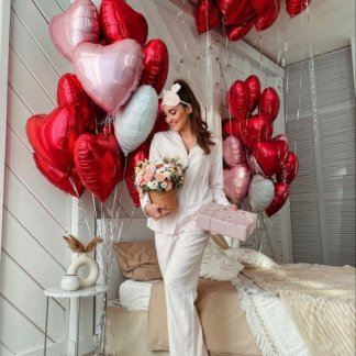 Оформления шарами сердца красные, розовые,белые
