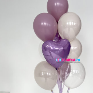 Фонтан из шаров на 8 марта