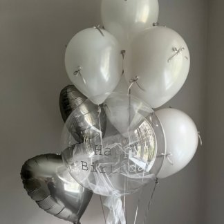 Воздушные шары белые с прозрачным шаром с надписью