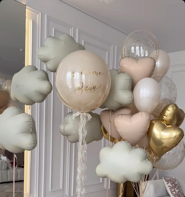 Шары выписка из роддома украшение комнаты шариками