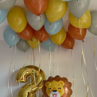 Шары под потолок с цифрой и фугурой лев